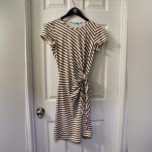 J. McLaughlin Elora Bangle Stripe Mini Tie Dress in Brown and White Catalina
